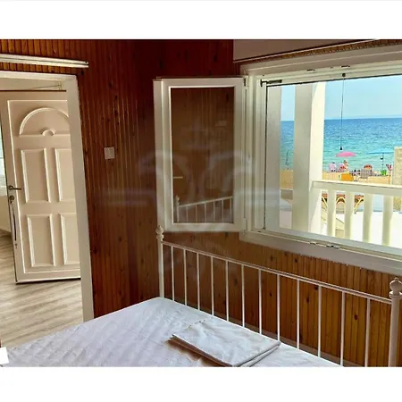 別荘 White House Kalyves Polygyrou