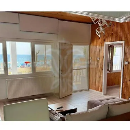 White House 度假居 *