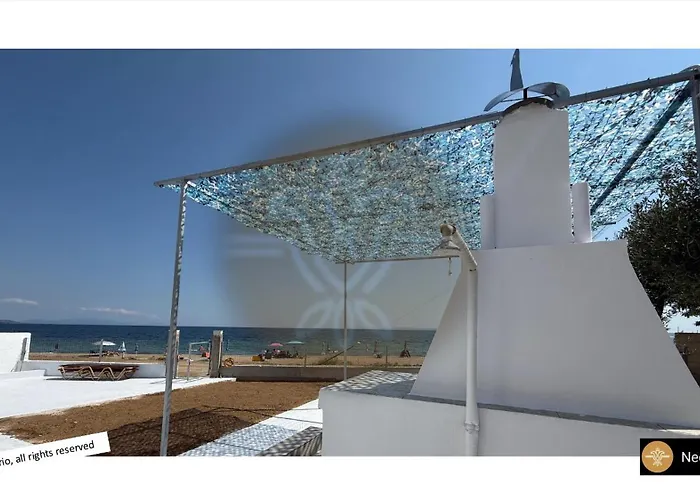 White House Kalyves Polygyrou