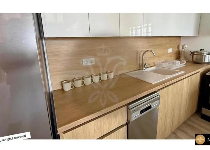 White House Semesterbostad Kalyves Polygyrou